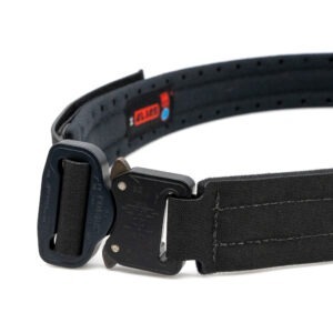 Alias belt with cobra buckle.